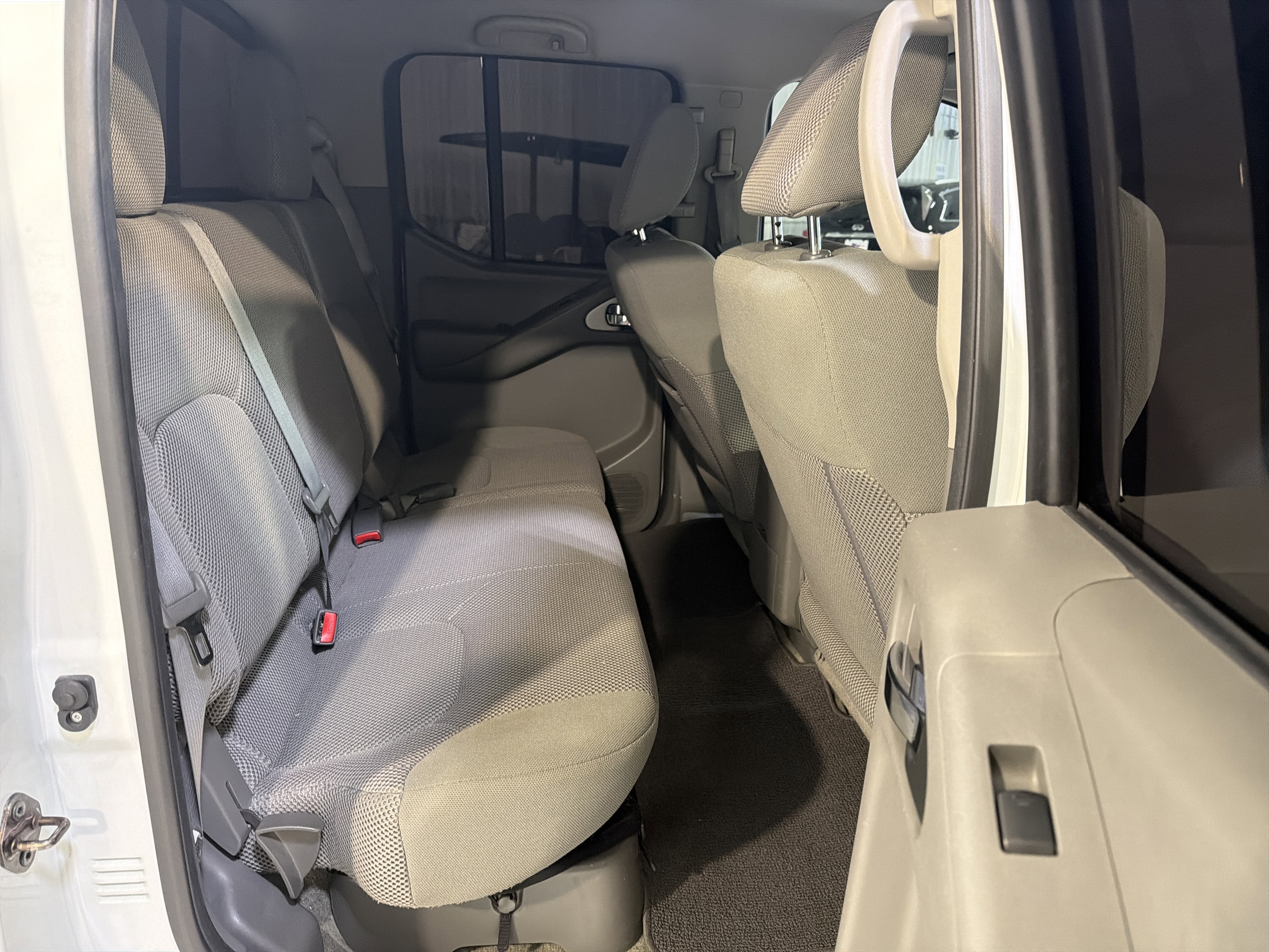 2015 Nissan Frontier SV