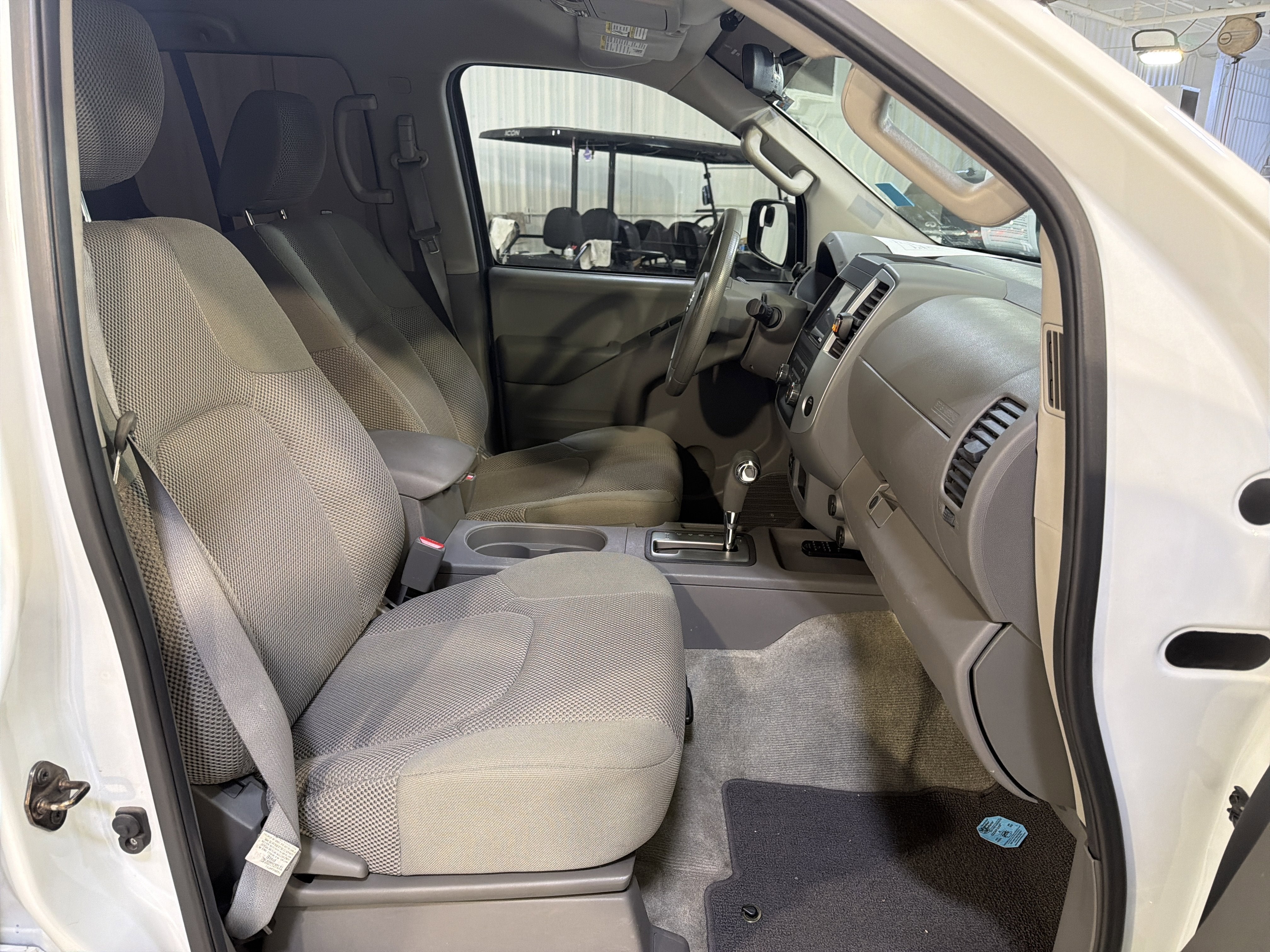 2015 Nissan Frontier SV