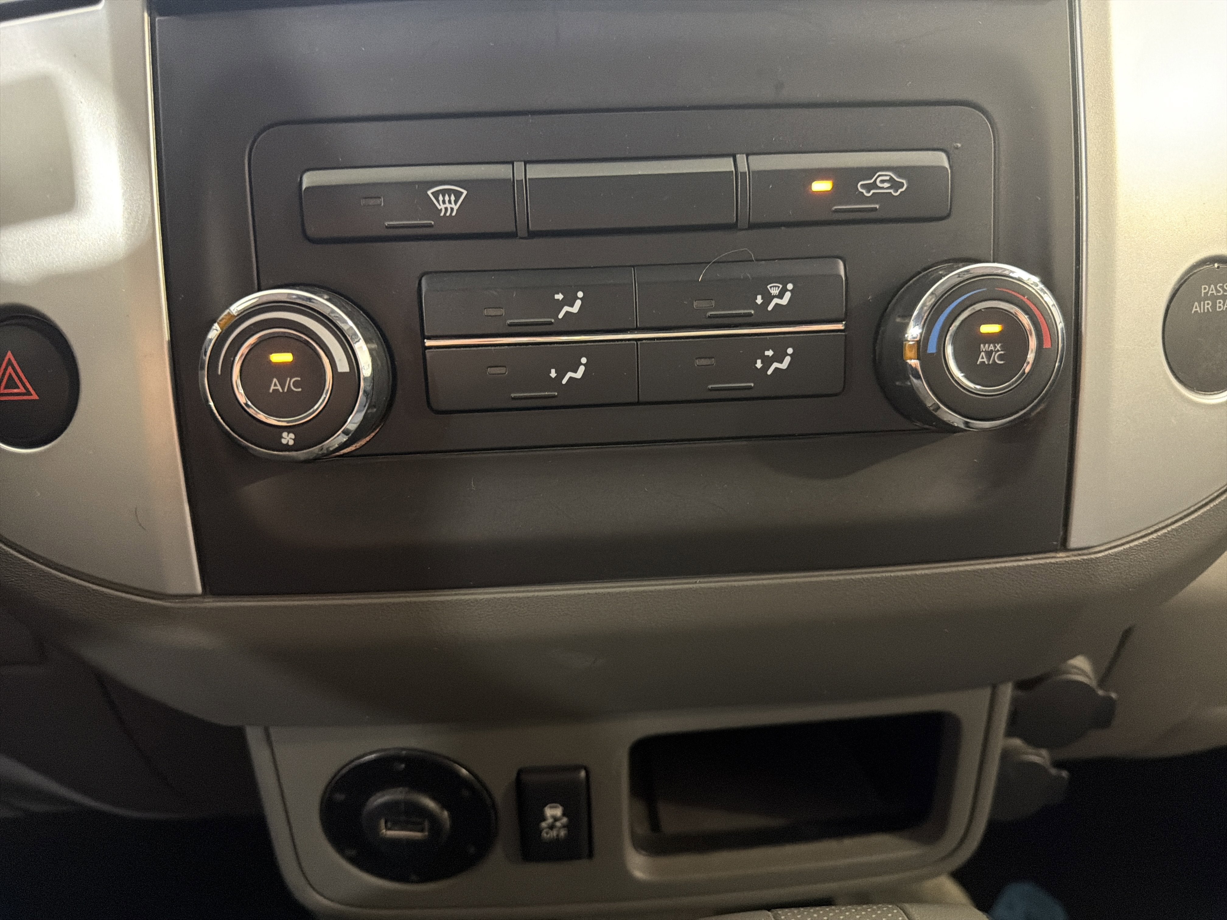 2015 Nissan Frontier SV