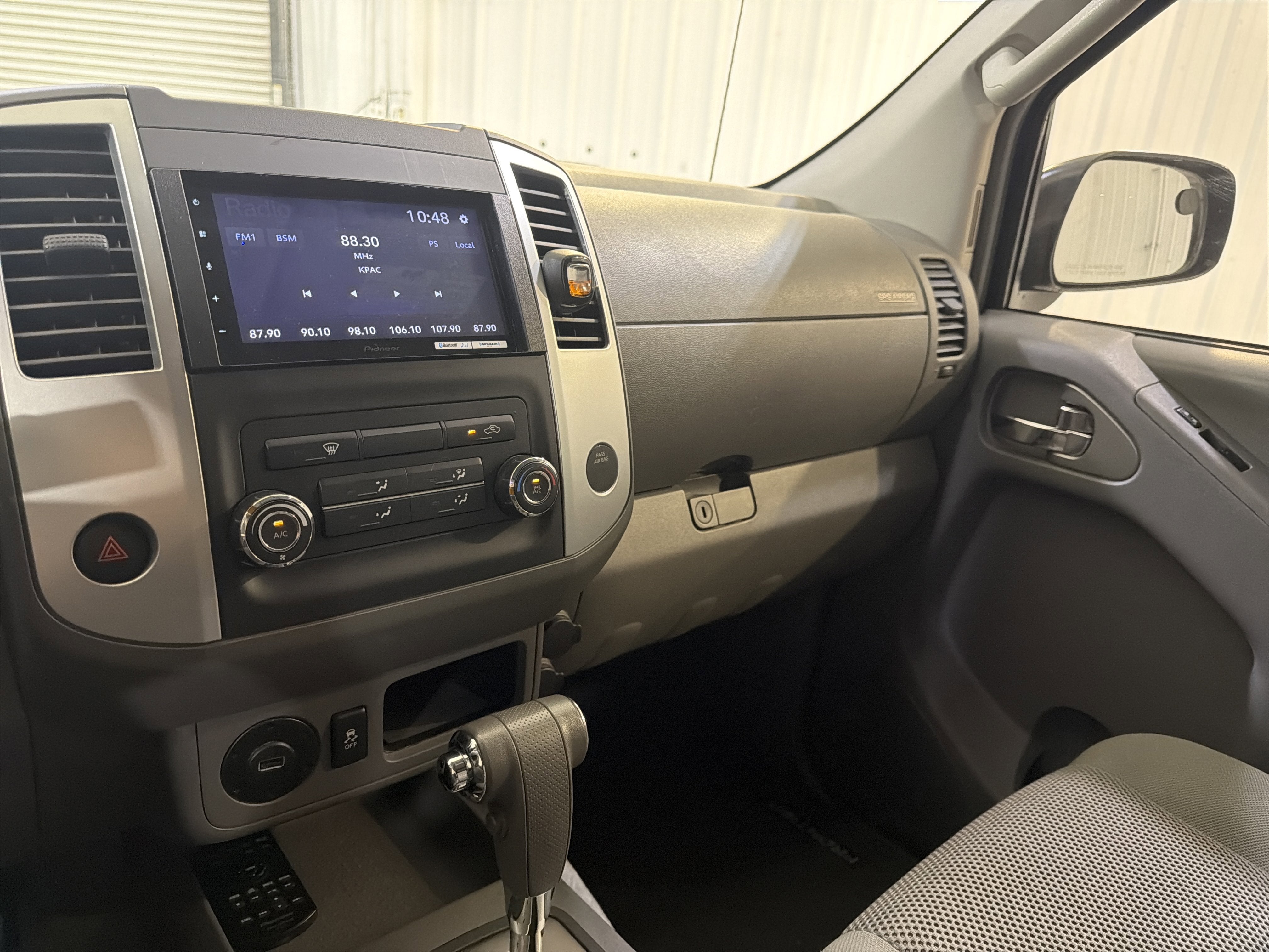 2015 Nissan Frontier SV