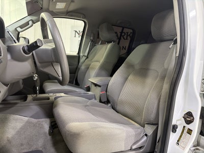2015 Nissan Frontier SV
