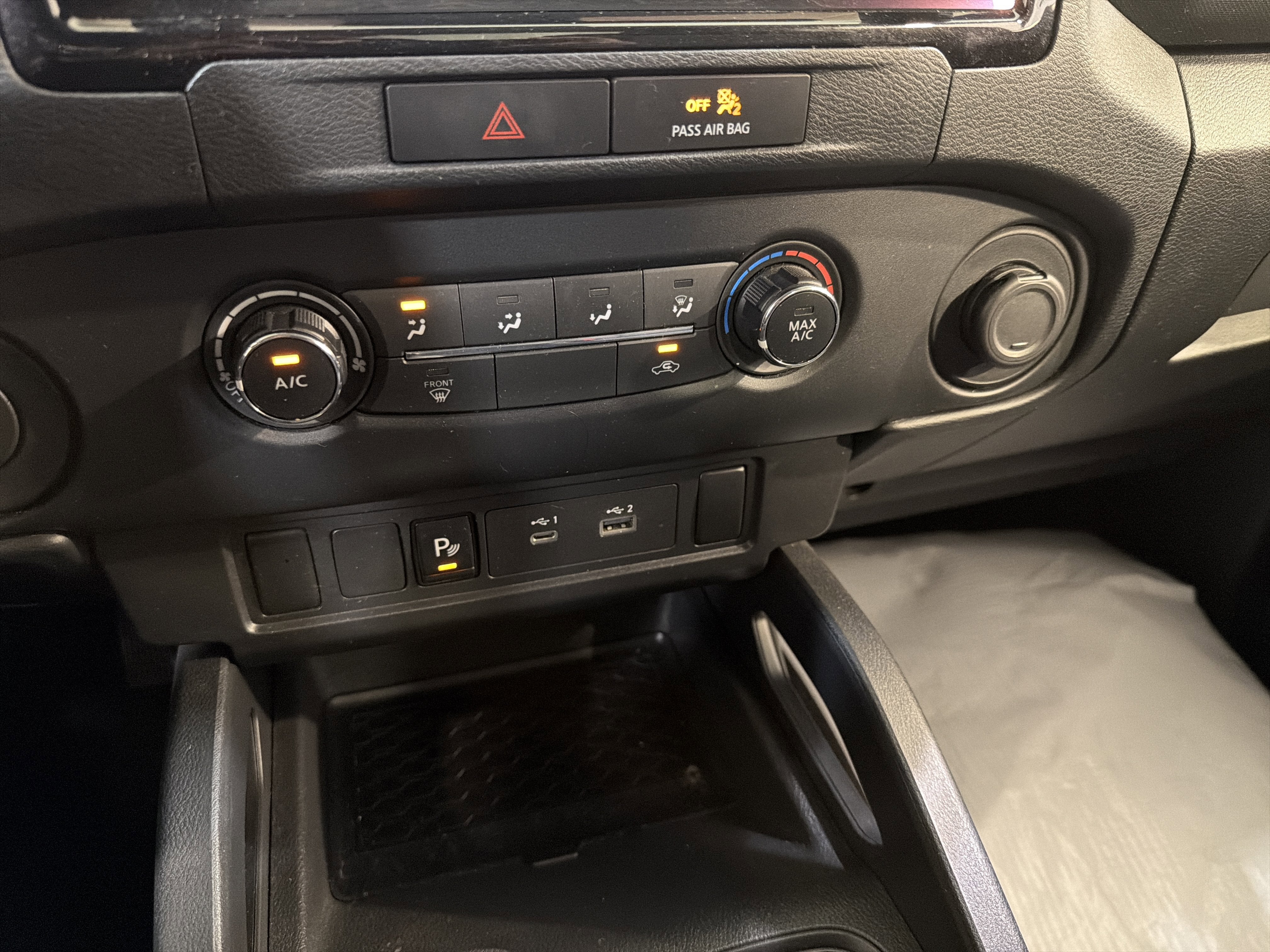 2022 Nissan Frontier S