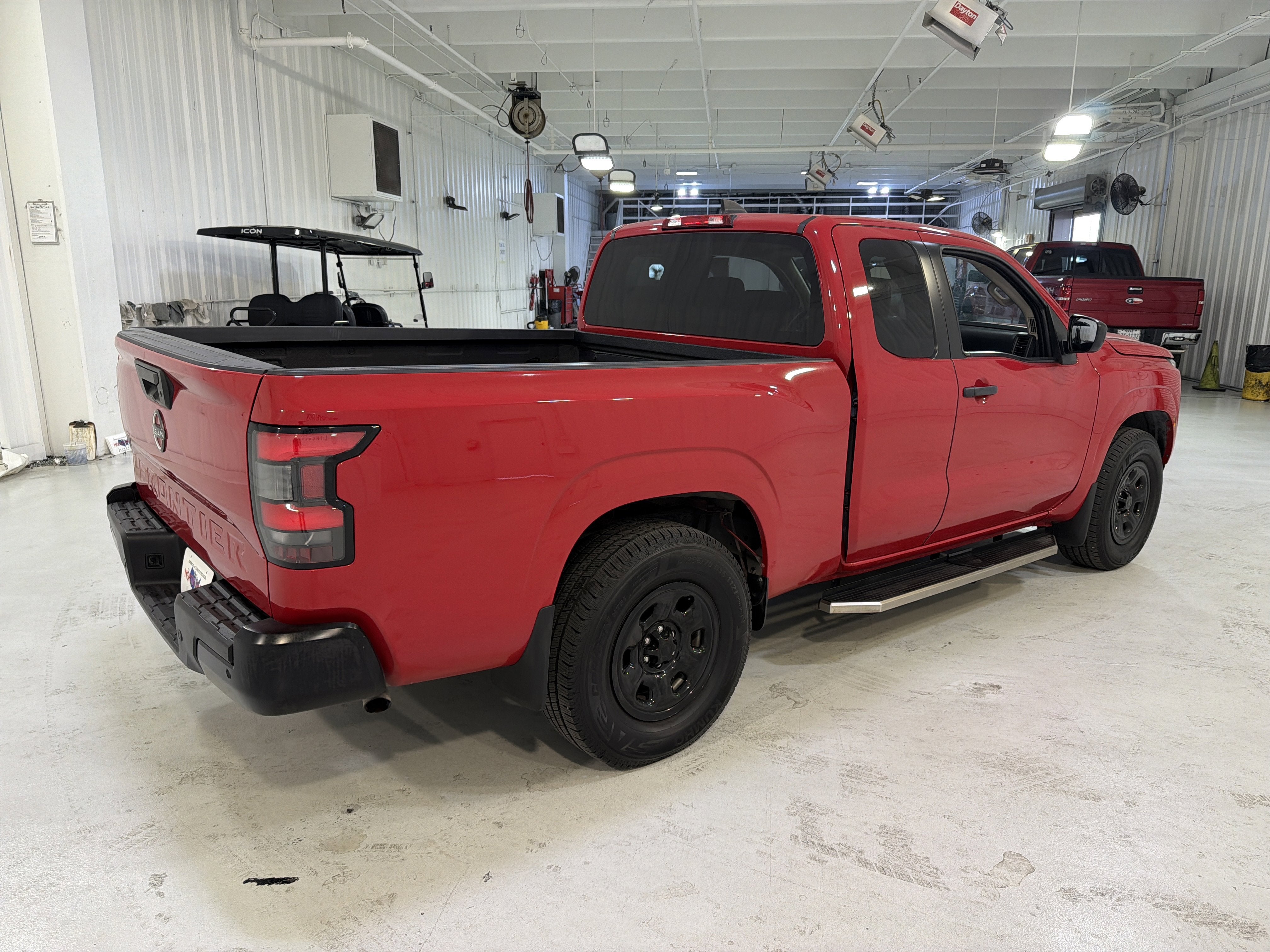 2022 Nissan Frontier S