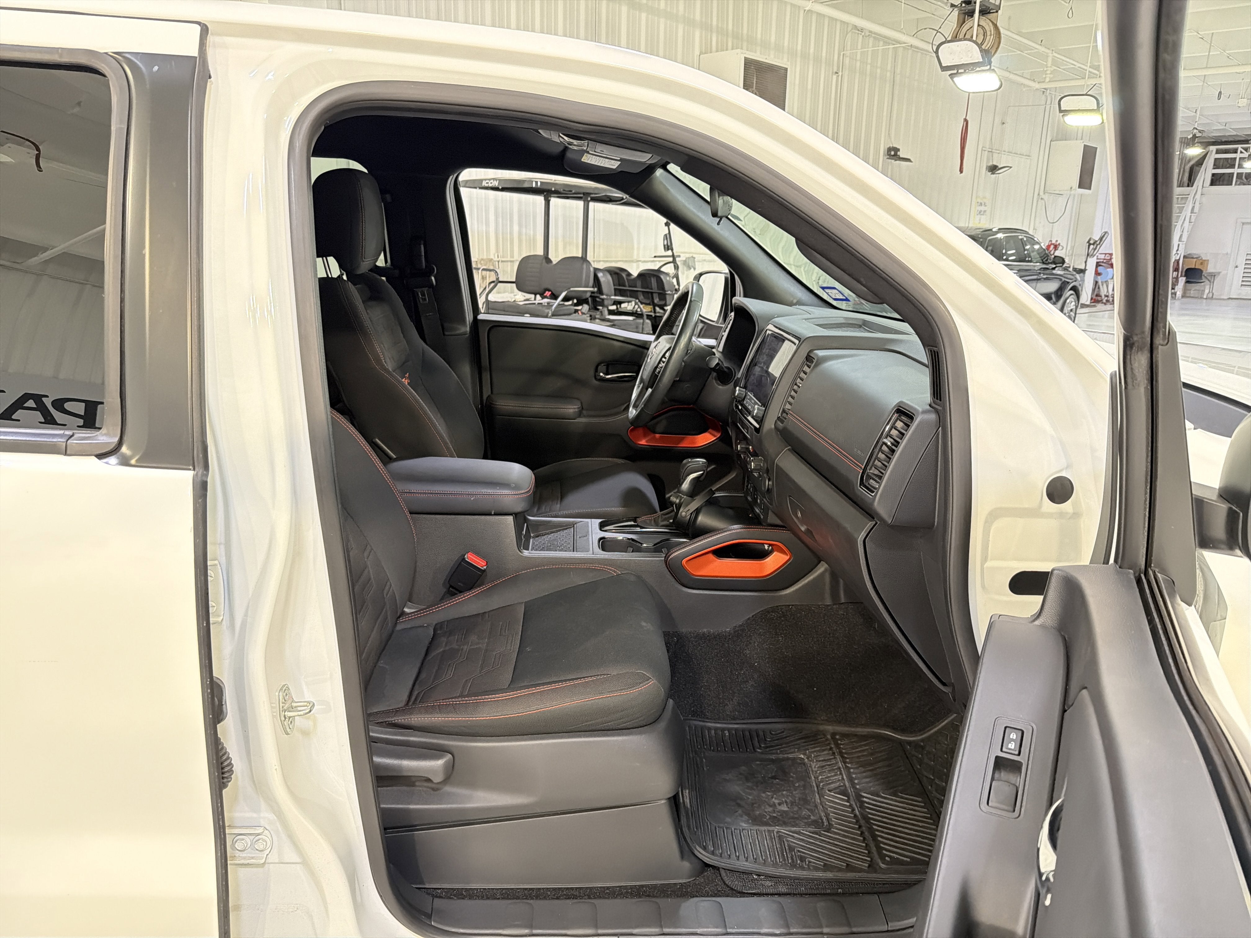 2022 Nissan Frontier PRO-X