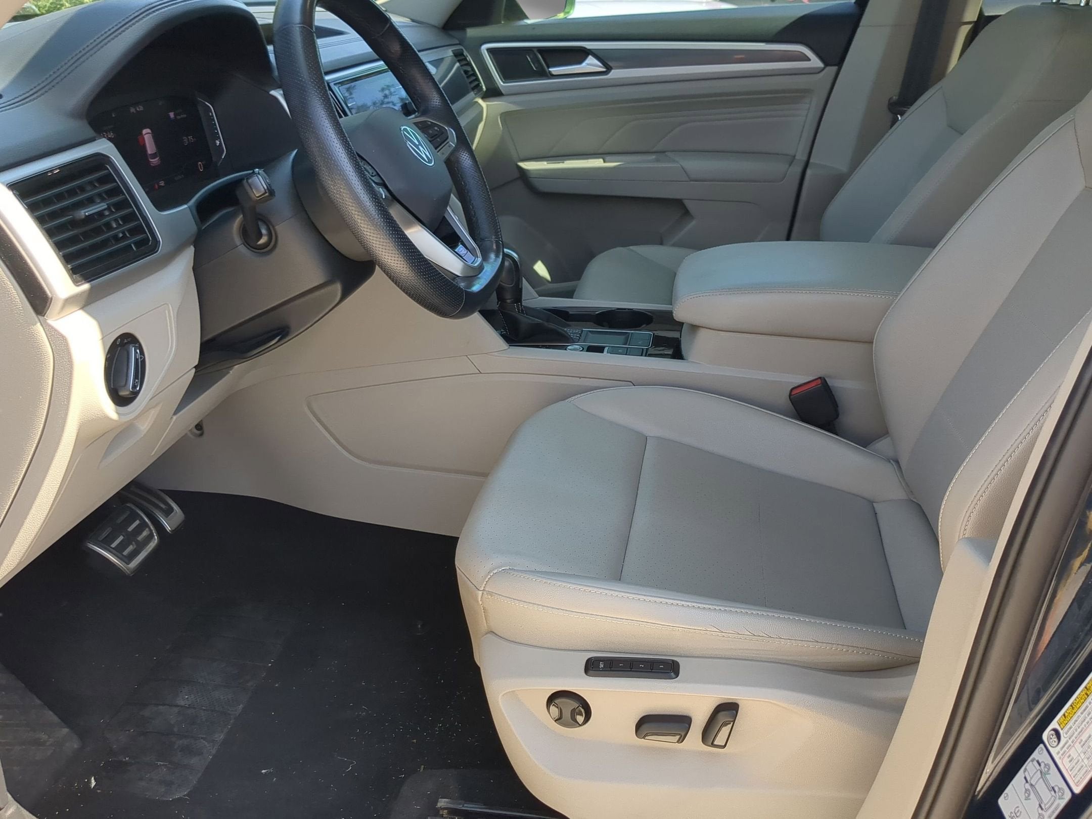 2021 Volkswagen Atlas 3.6L V6 SEL R-Line