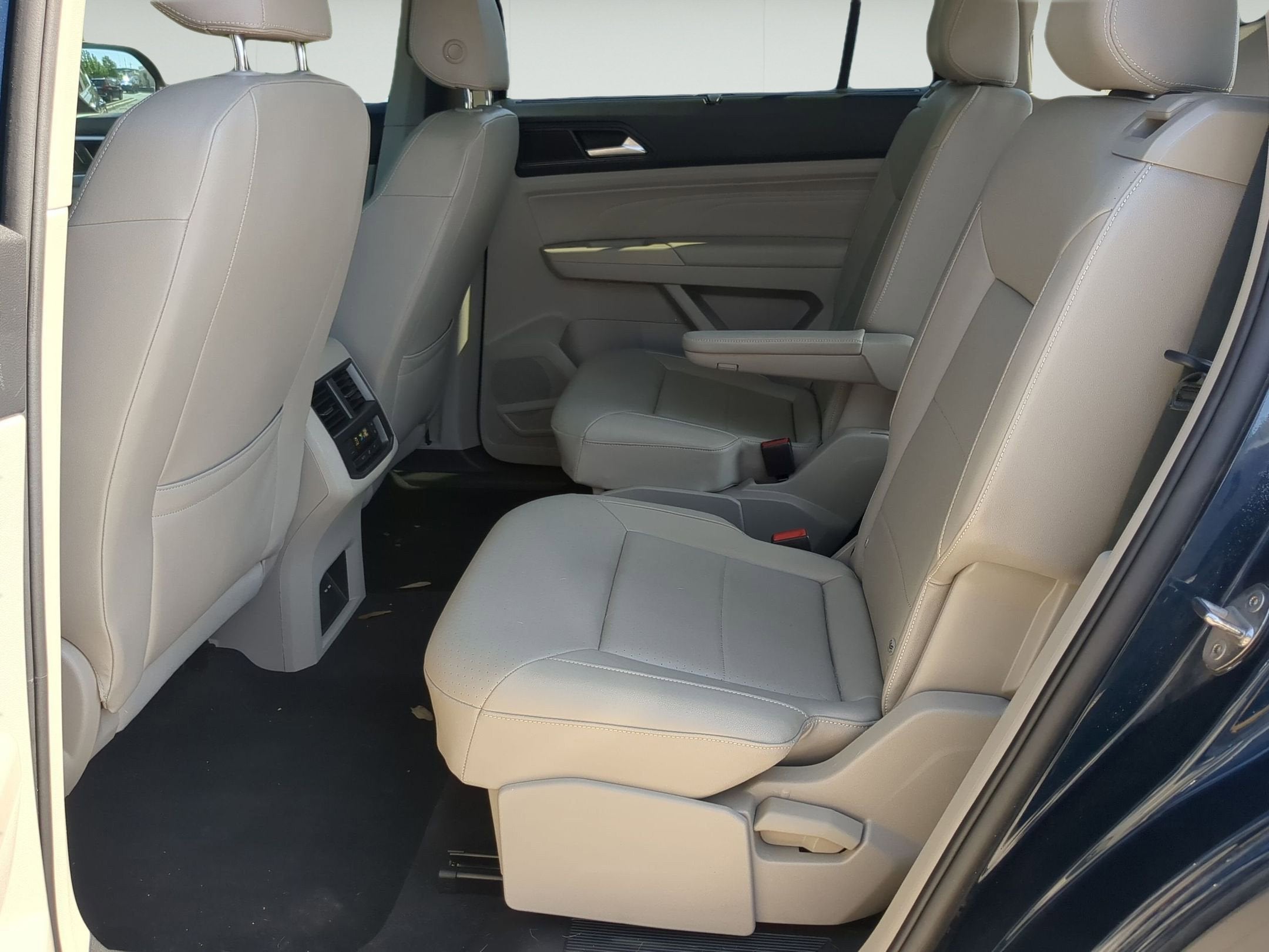 2021 Volkswagen Atlas 3.6L V6 SEL R-Line