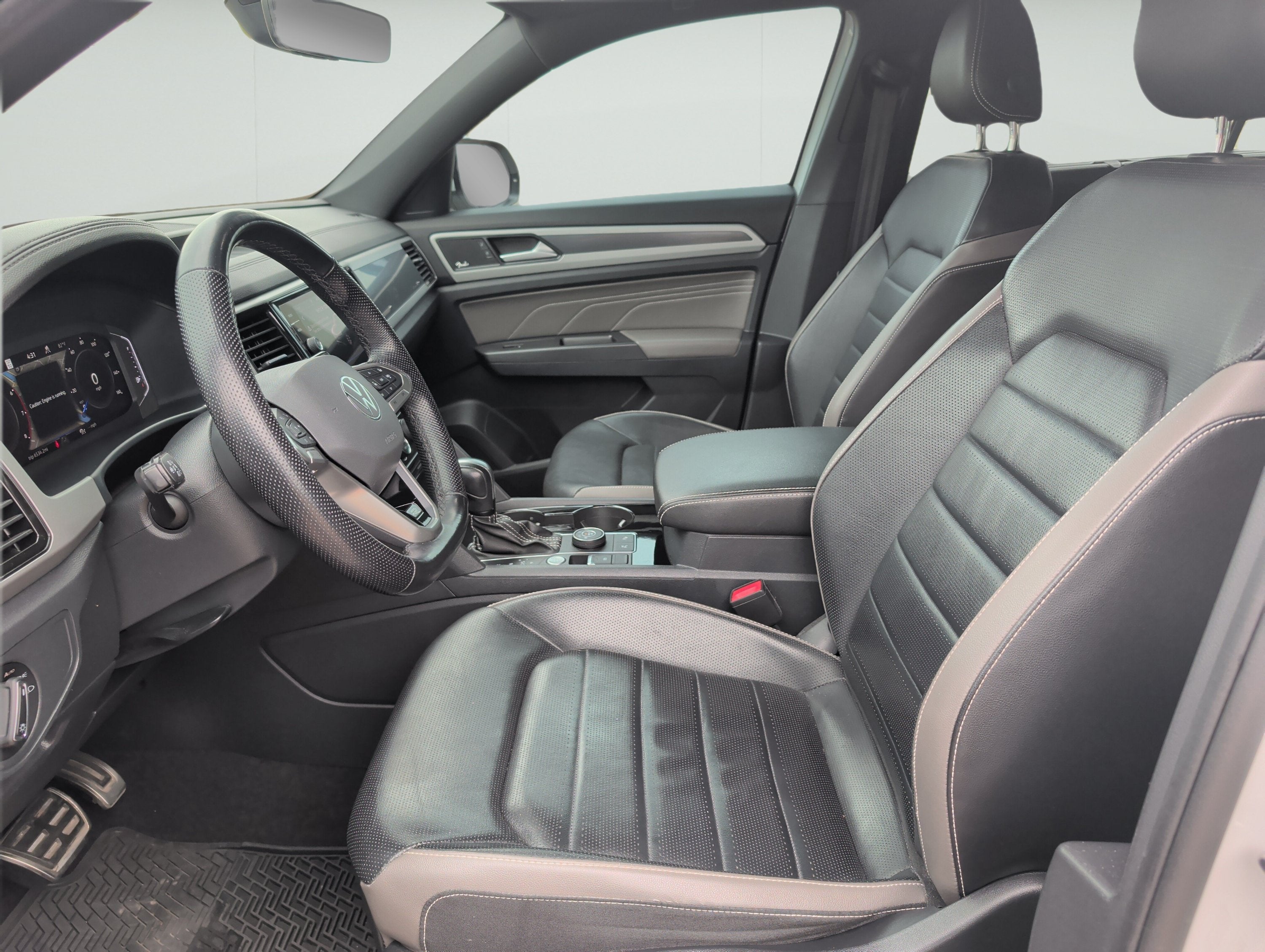 2022 Volkswagen Atlas Cross Sport 3.6L V6 SEL Premium R-Line