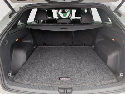 2022 Volkswagen Atlas Cross Sport 3.6L V6 SEL Premium R-Line
