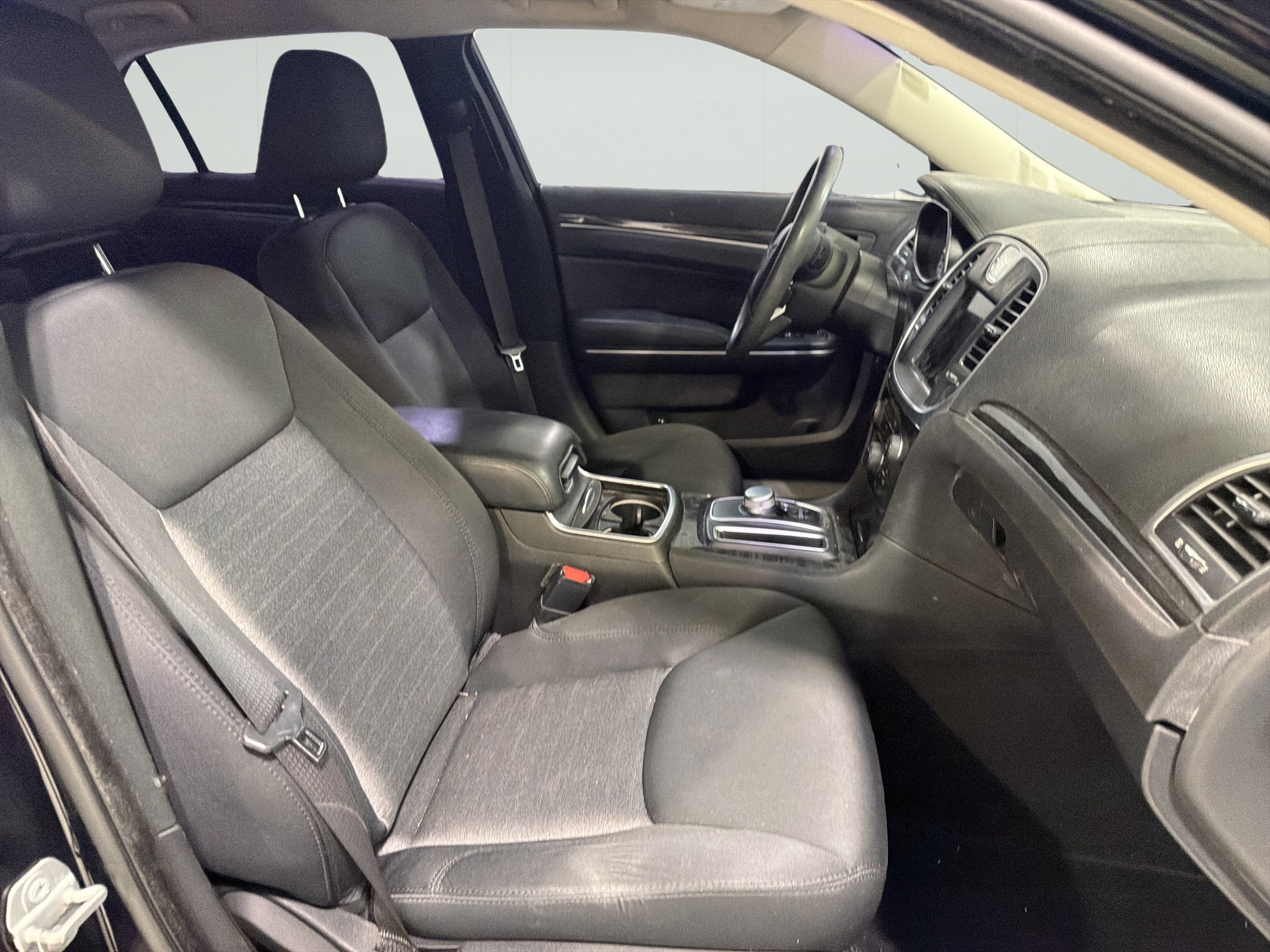 2019 Chrysler 300 Touring