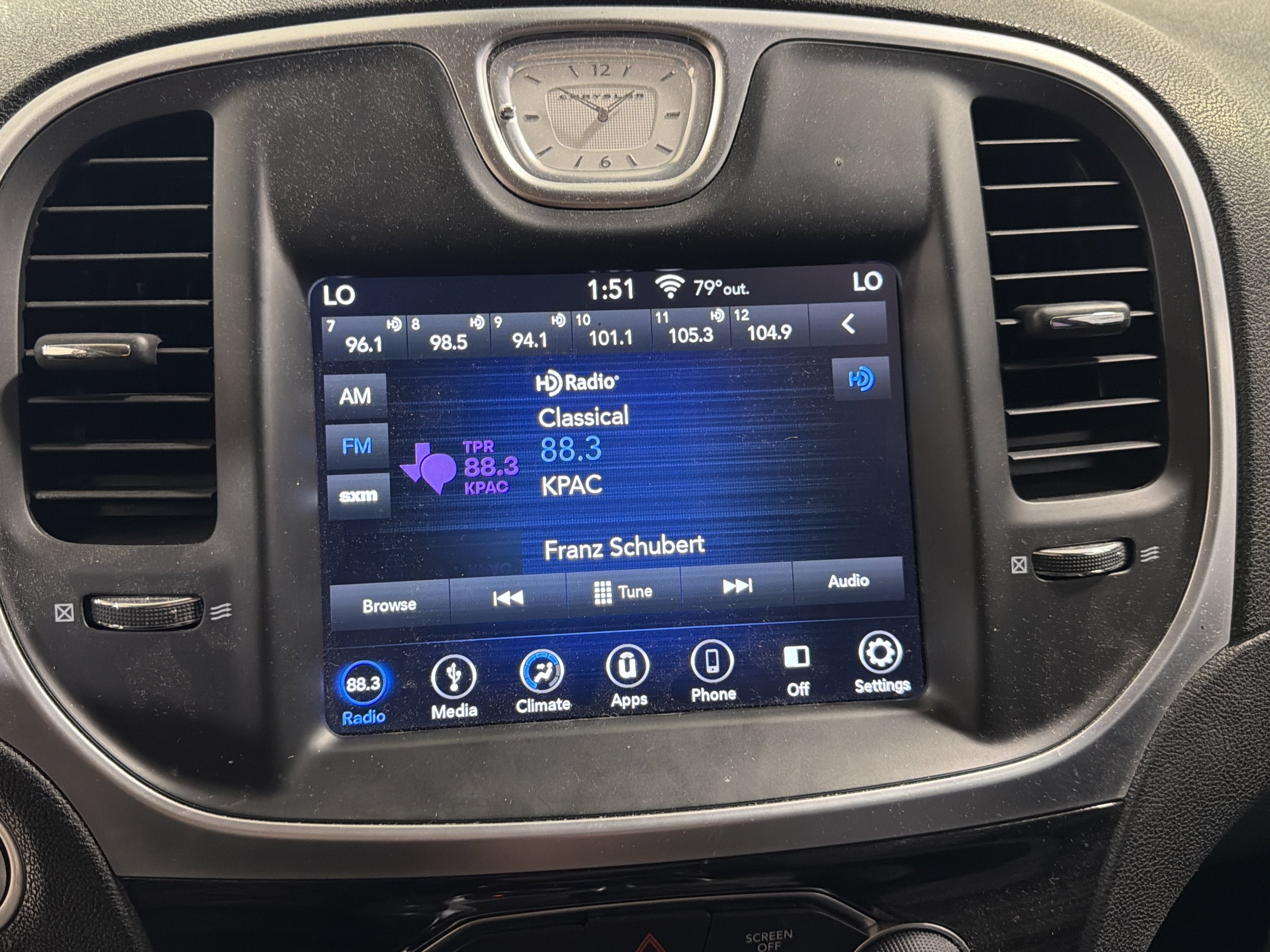 2019 Chrysler 300 Touring