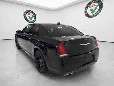 2019 Chrysler 300 Touring