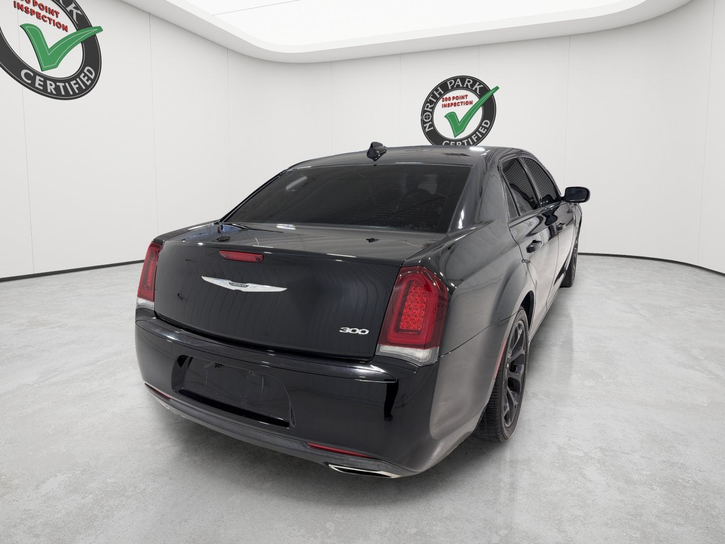 2019 Chrysler 300 Touring