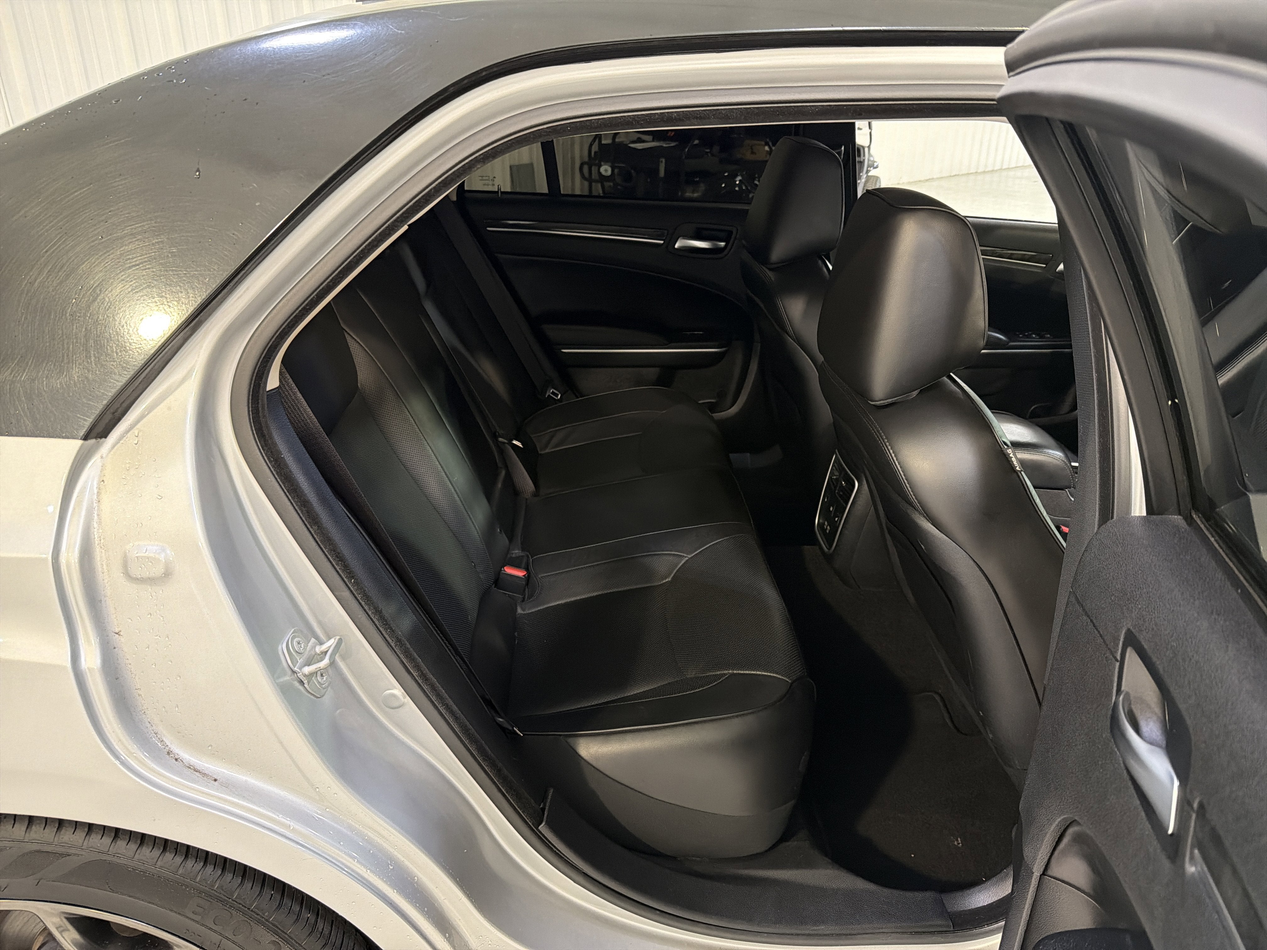 2021 Chrysler 300 Touring L