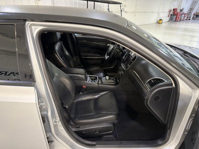 2021 Chrysler 300 Touring L