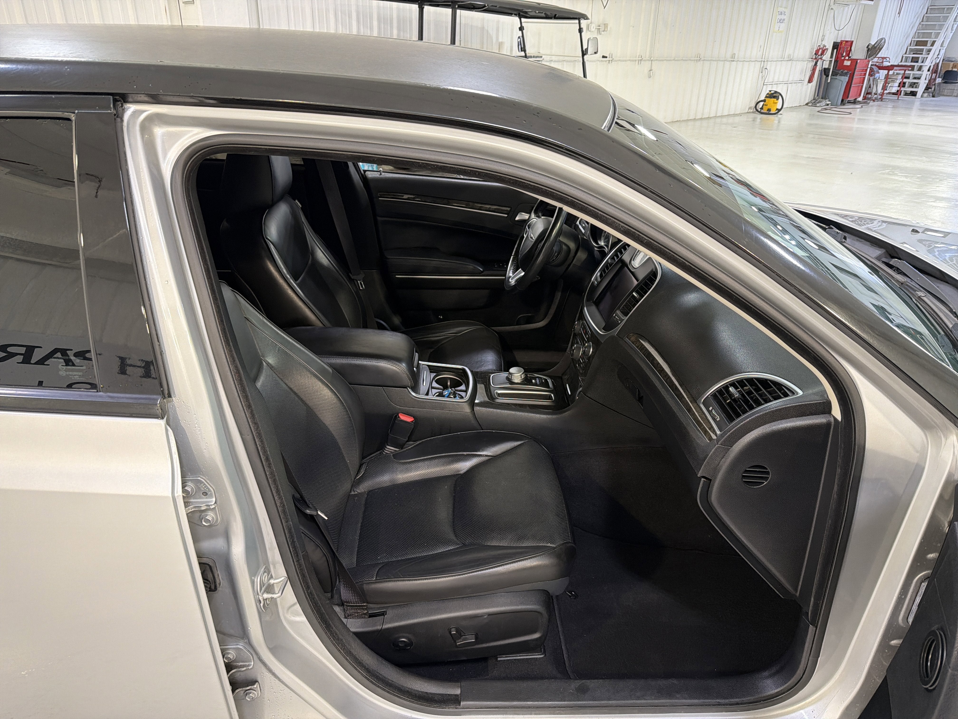 2021 Chrysler 300 Touring L