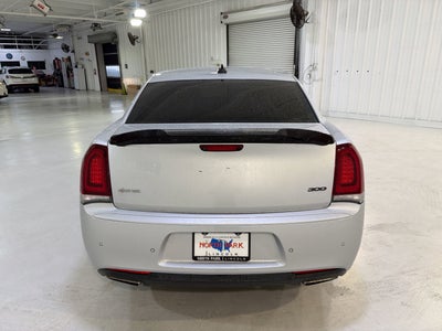 2021 Chrysler 300 Touring L