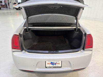 2021 Chrysler 300 Touring L