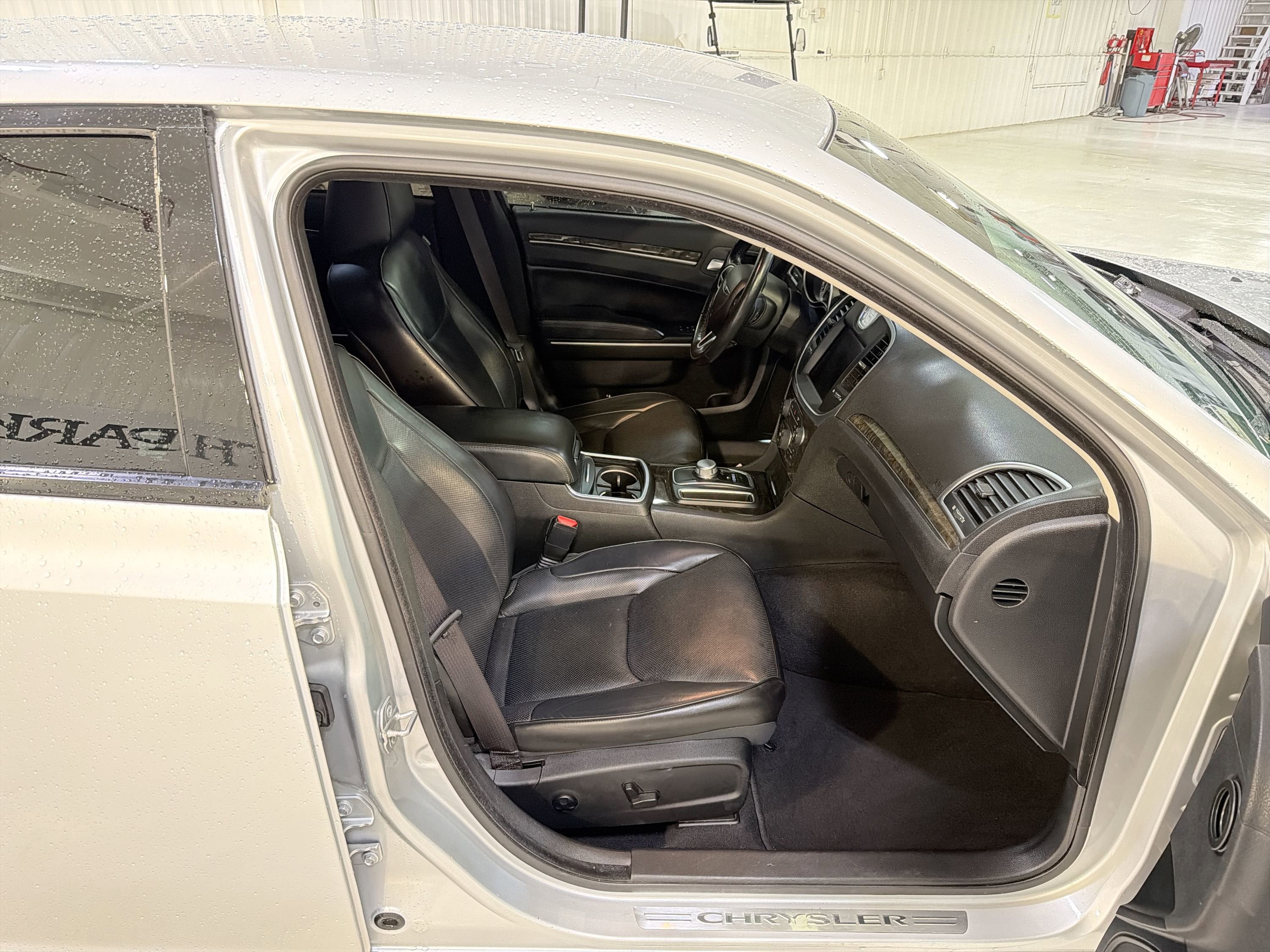 2021 Chrysler 300 Touring L