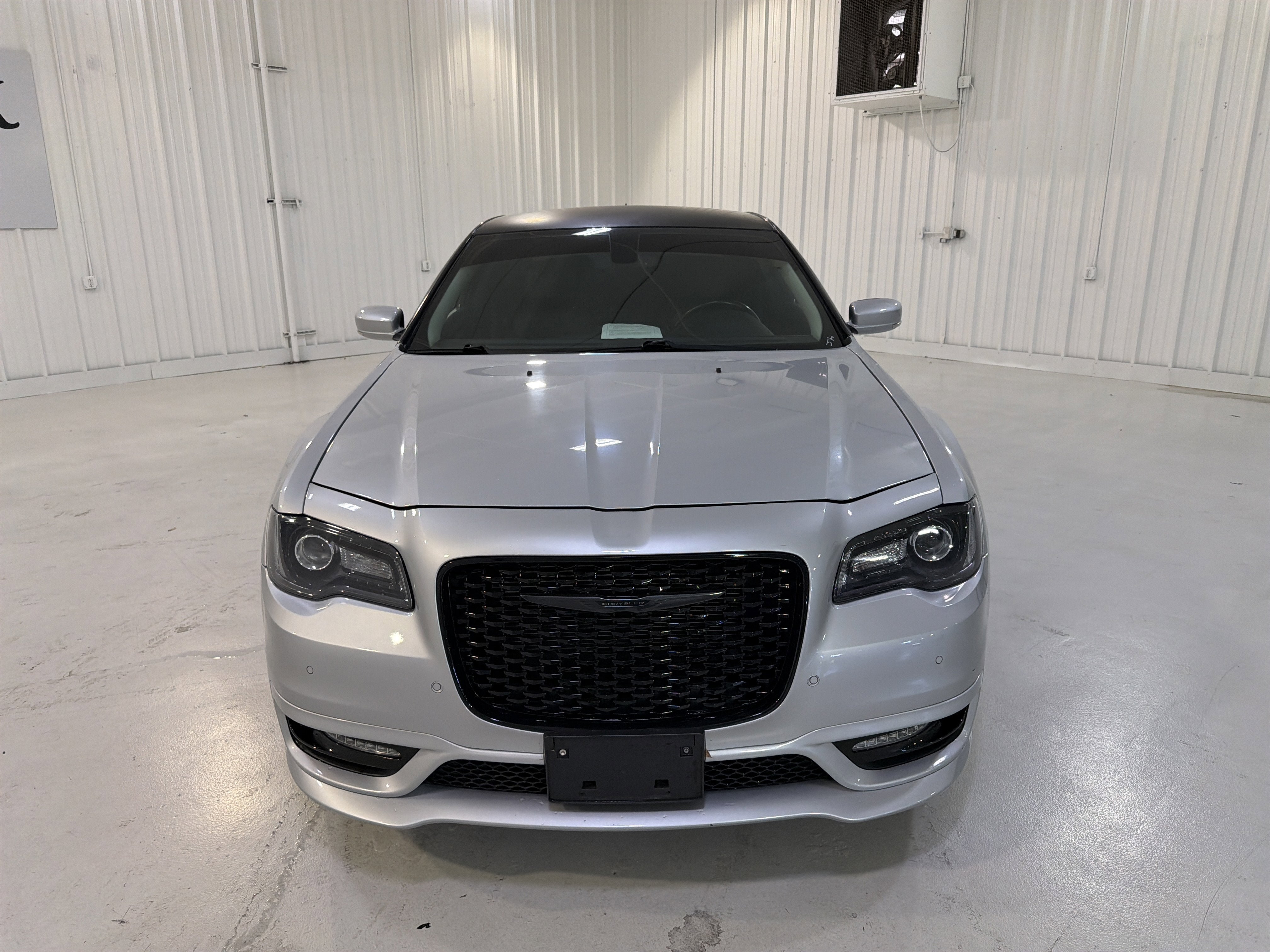 2021 Chrysler 300 Touring L