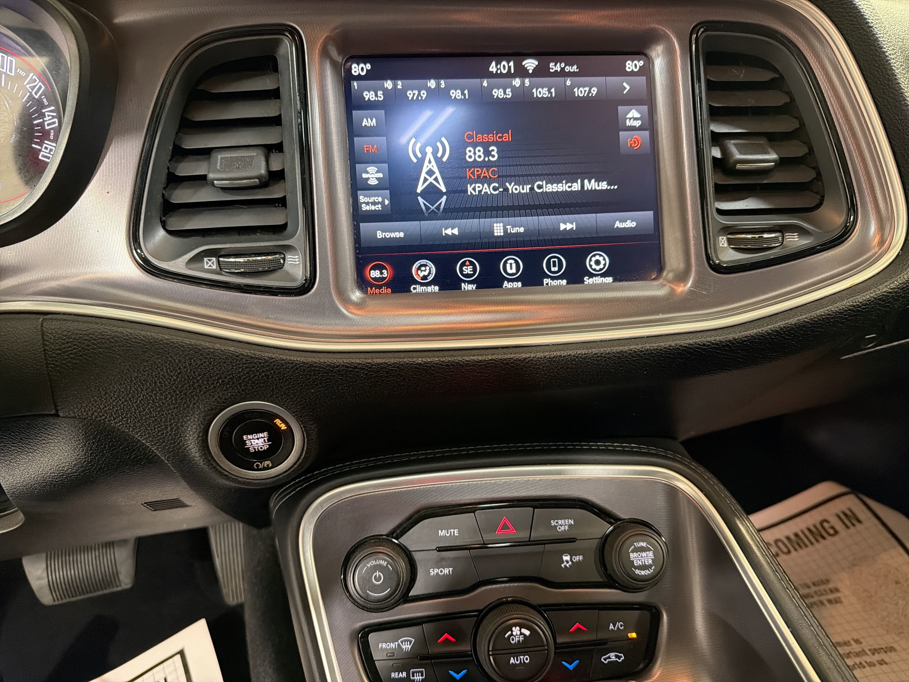 2020 Dodge Challenger SXT