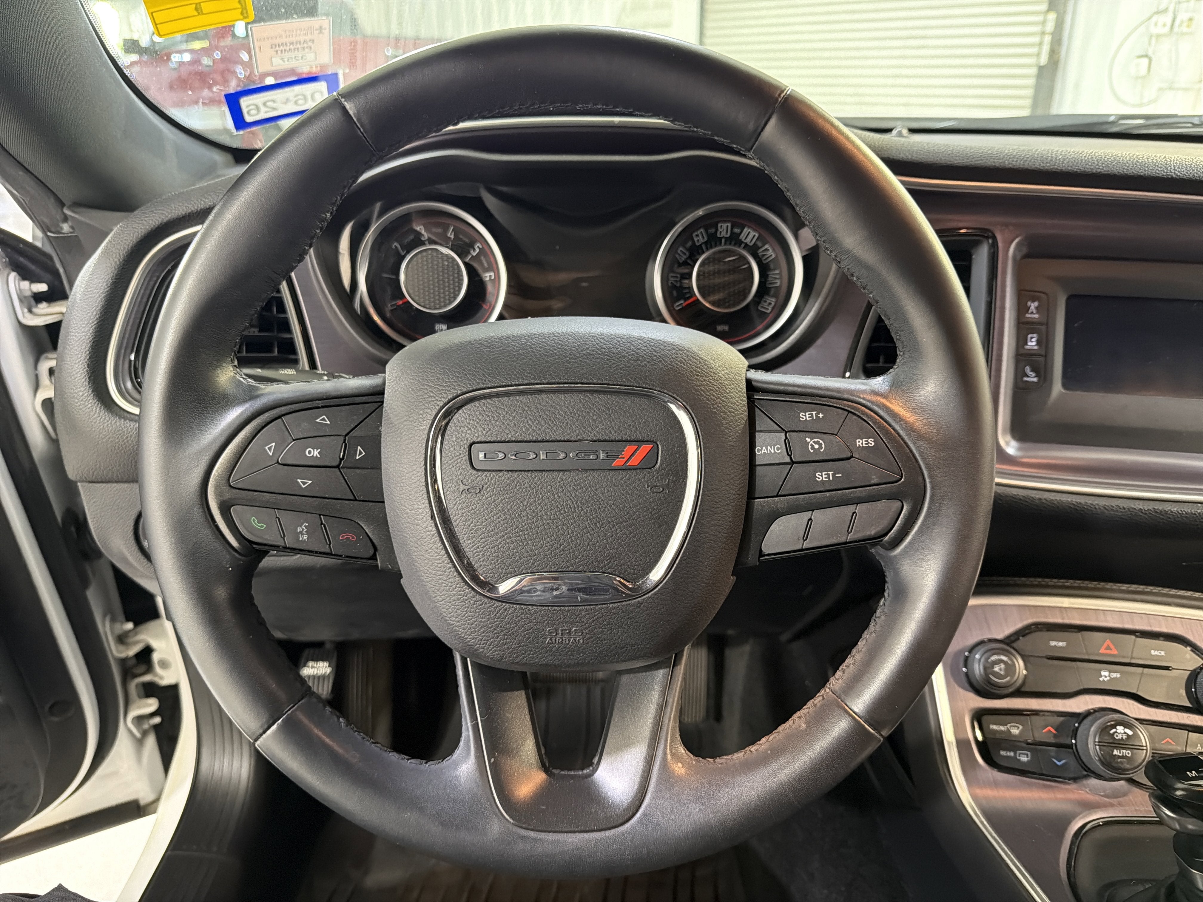 2015 Dodge Challenger SXT