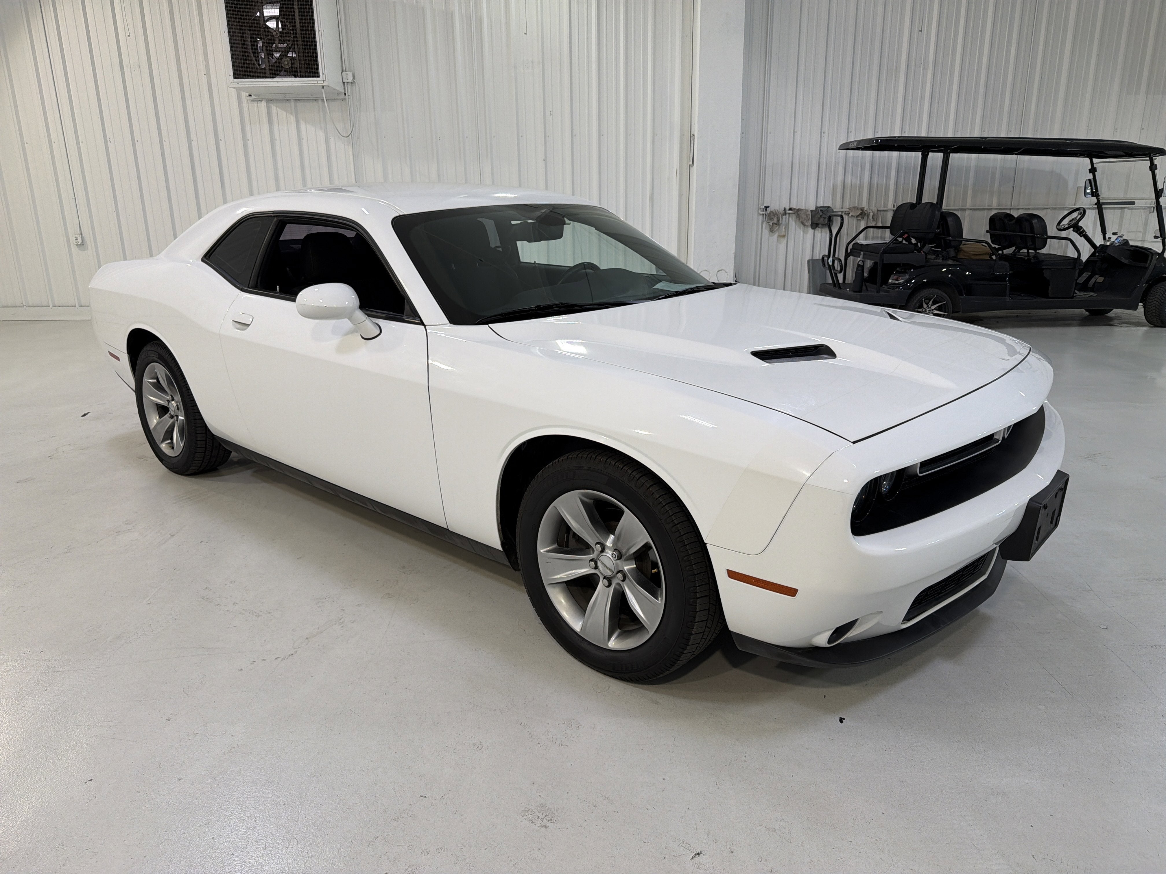 2015 Dodge Challenger SXT