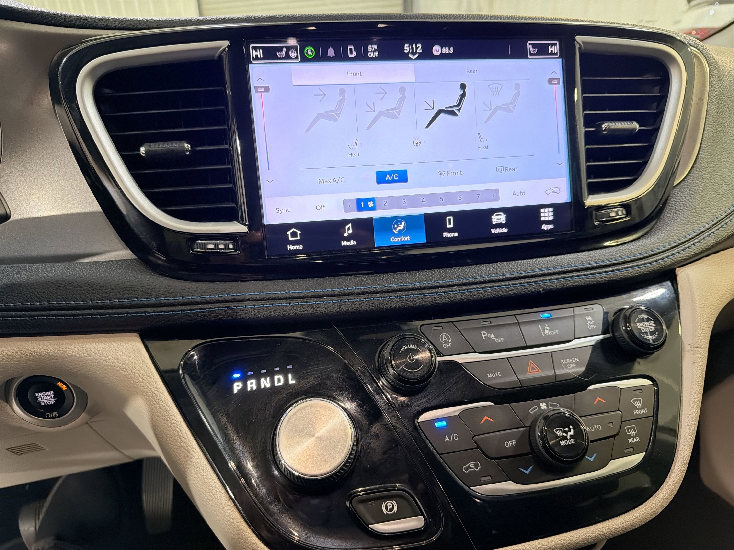 2021 Chrysler Pacifica Touring L