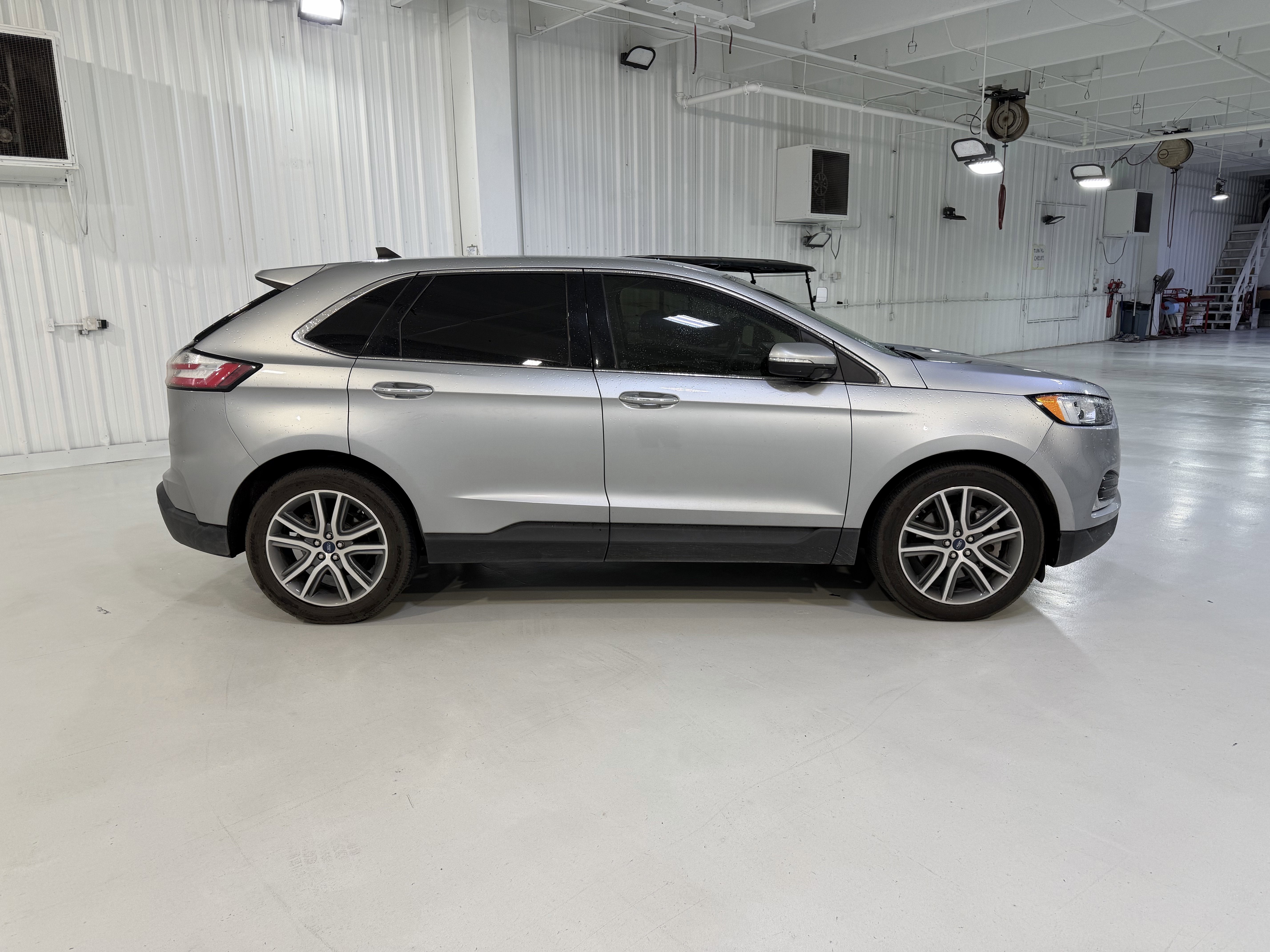 2021 Ford Edge Titanium