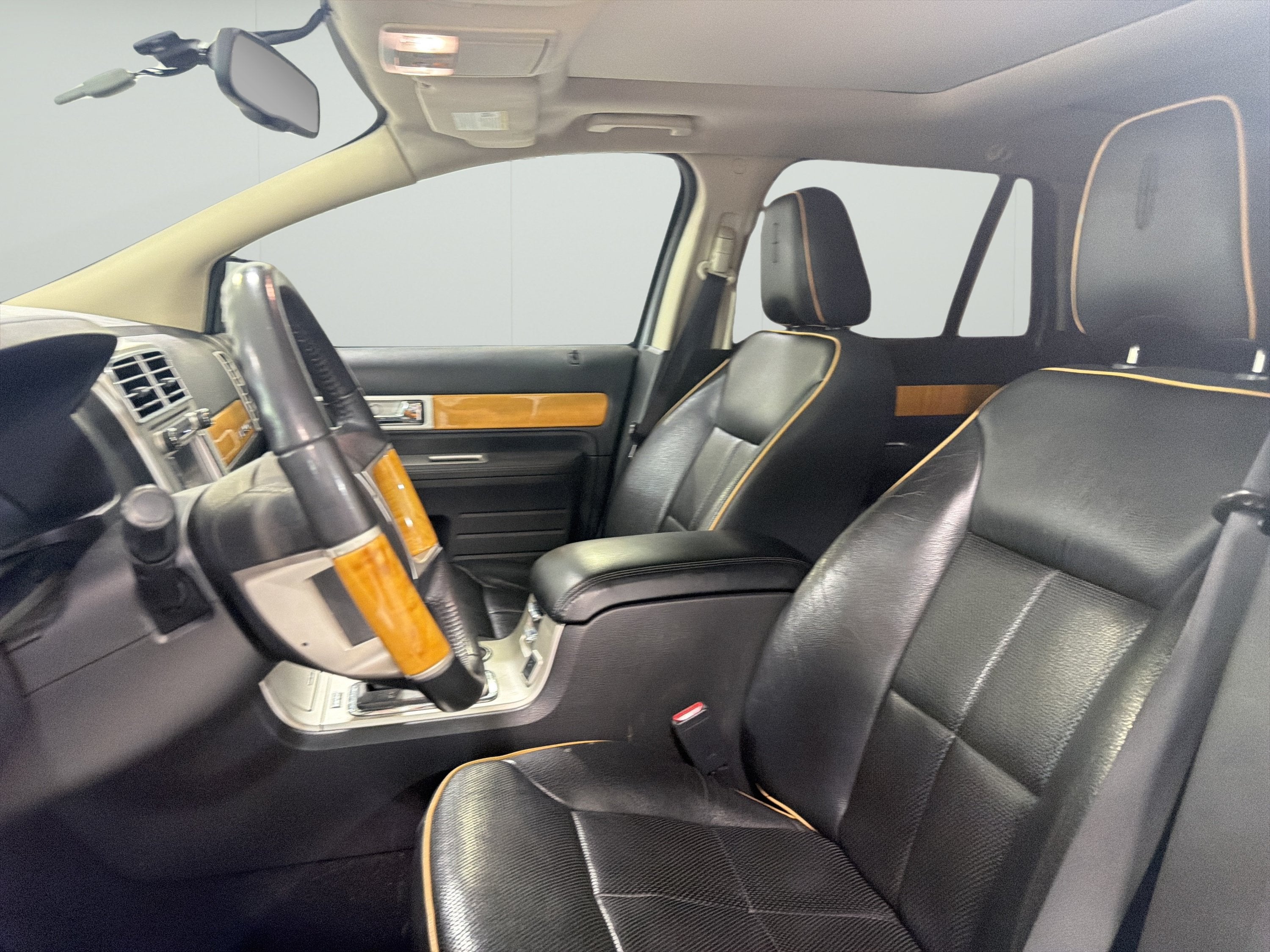 2010 Lincoln MKX Base