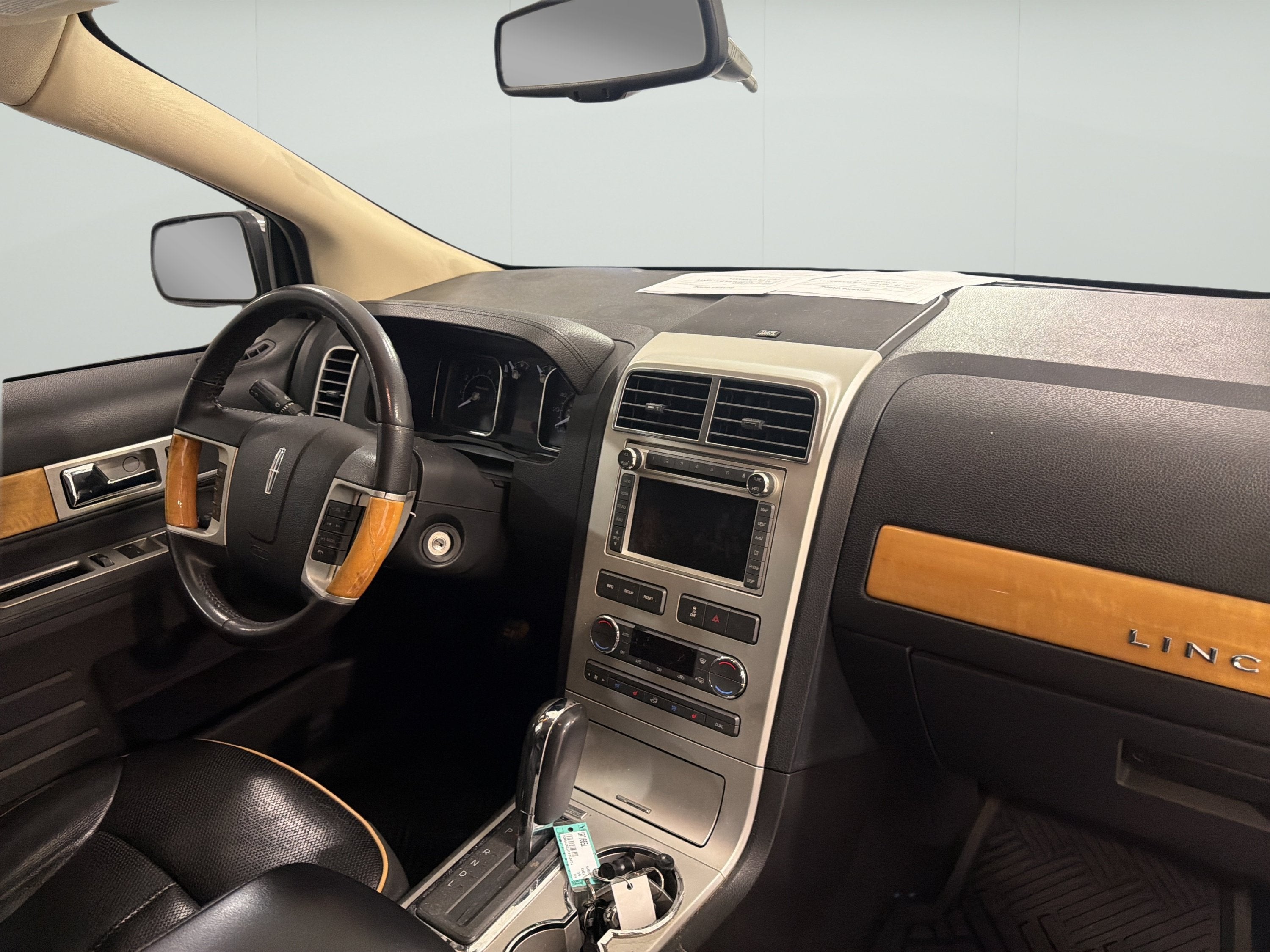 2010 Lincoln MKX Base