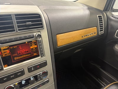 2010 Lincoln MKX Base
