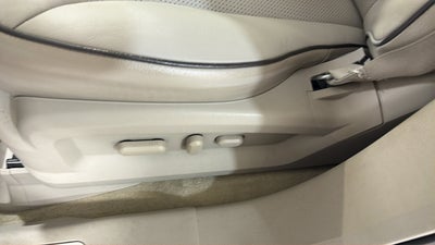 2012 Lincoln MKX Base