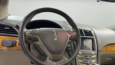 2012 Lincoln MKX Base