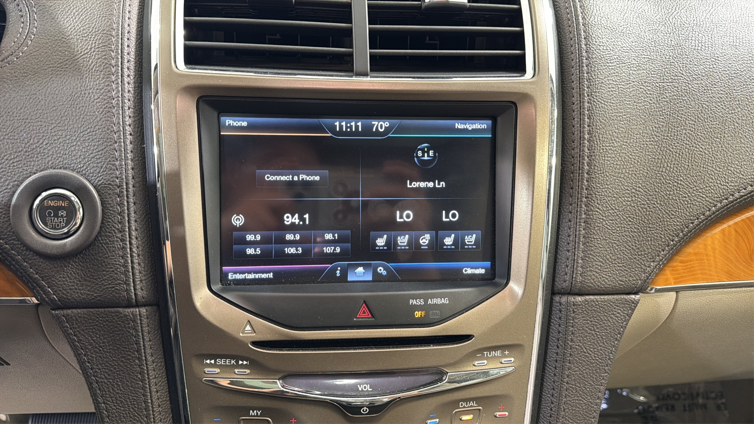 2012 Lincoln MKX Base