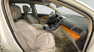 2012 Lincoln MKX Base