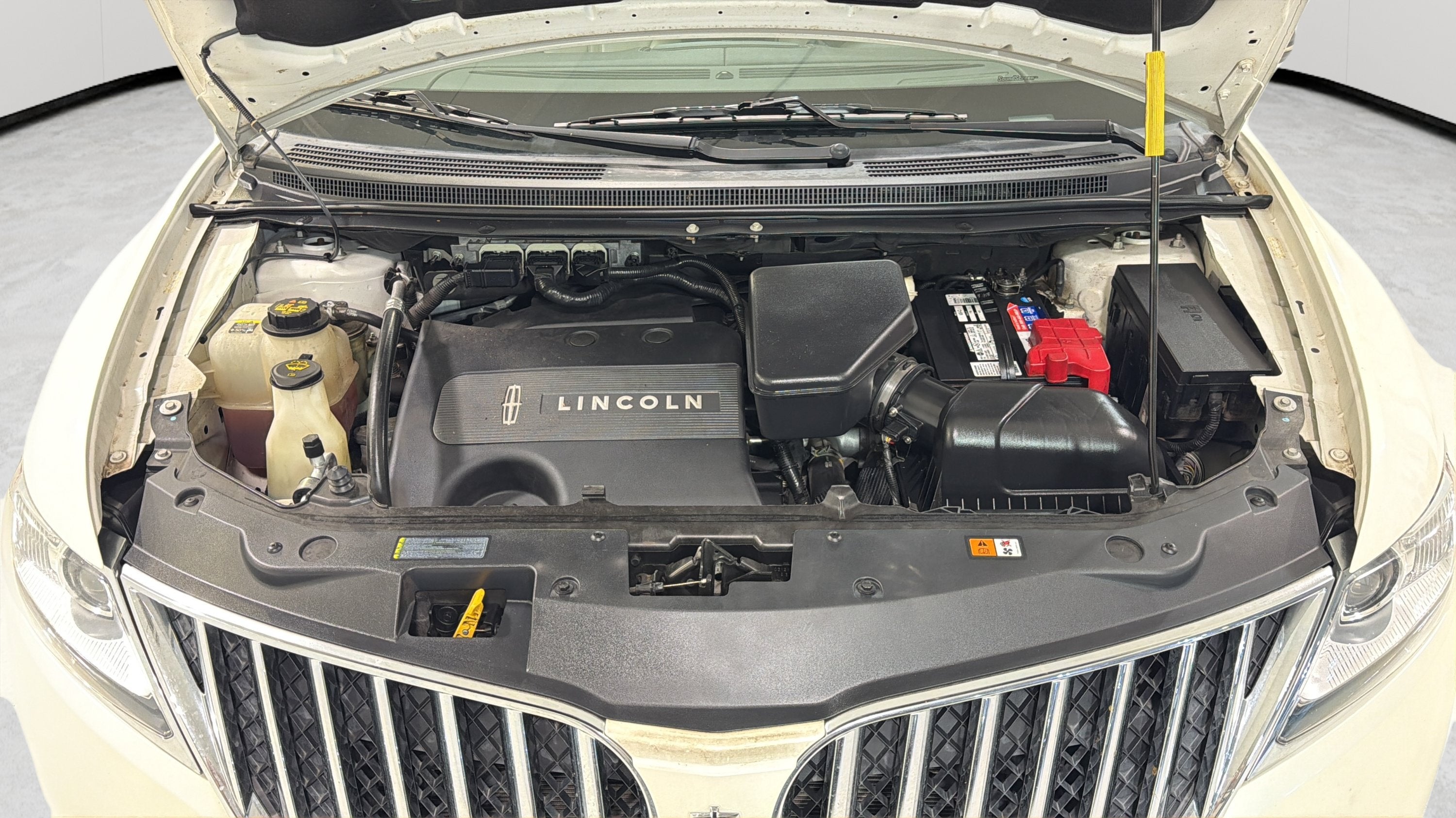 2012 Lincoln MKX Base