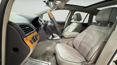2012 Lincoln MKX Base