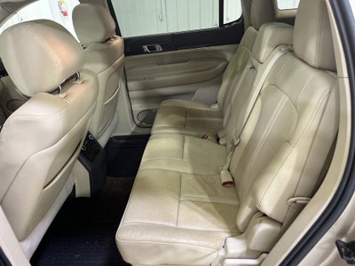 2017 Lincoln MKT Elite