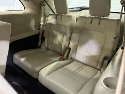 2017 Lincoln MKT Elite