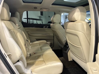 2017 Lincoln MKT Elite