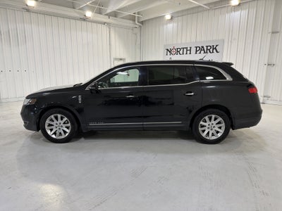 2013 Lincoln MKT Livery