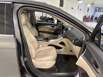 2020 Lincoln Nautilus Standard