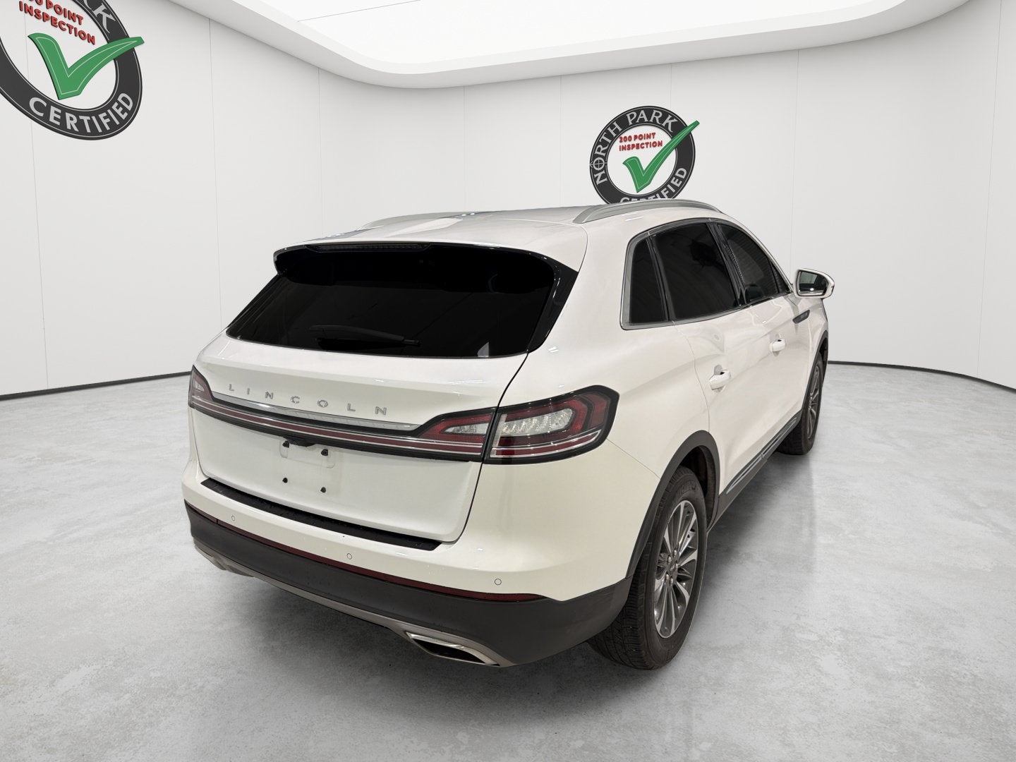 2023 Lincoln Nautilus Standard