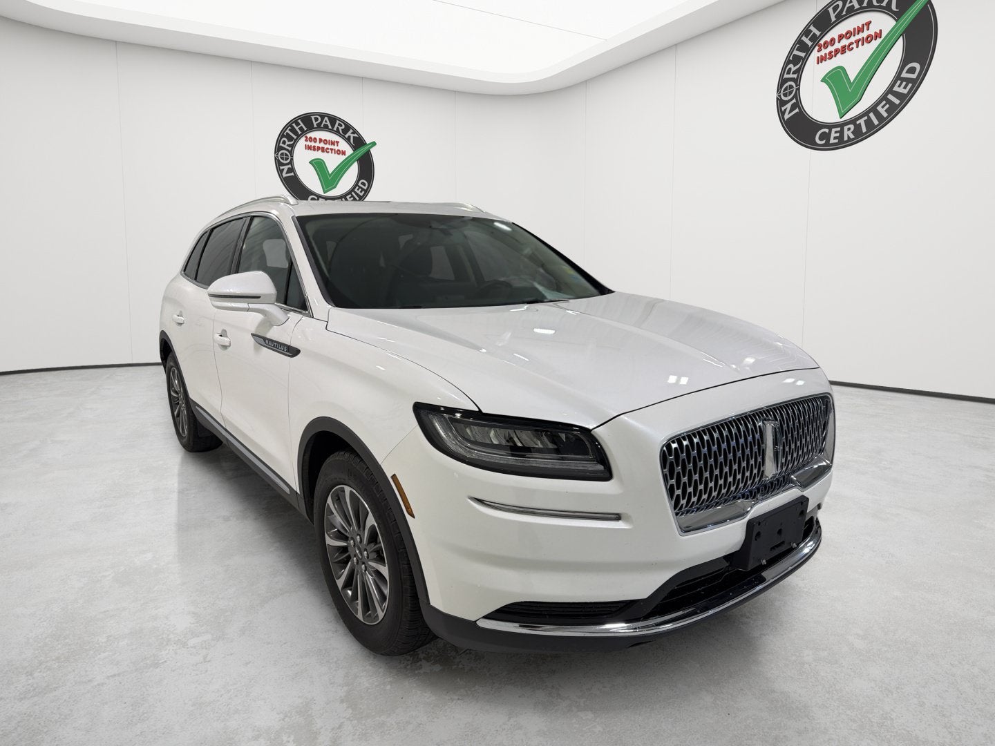 2023 Lincoln Nautilus Standard