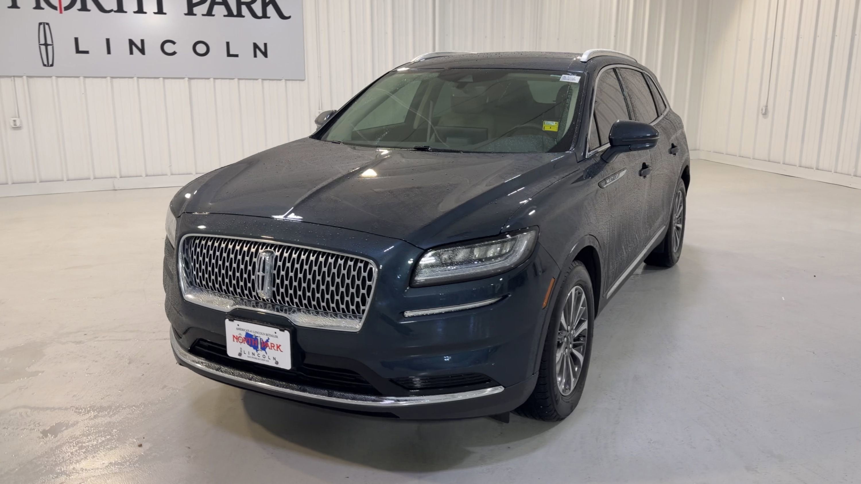 2023 Lincoln Nautilus Standard