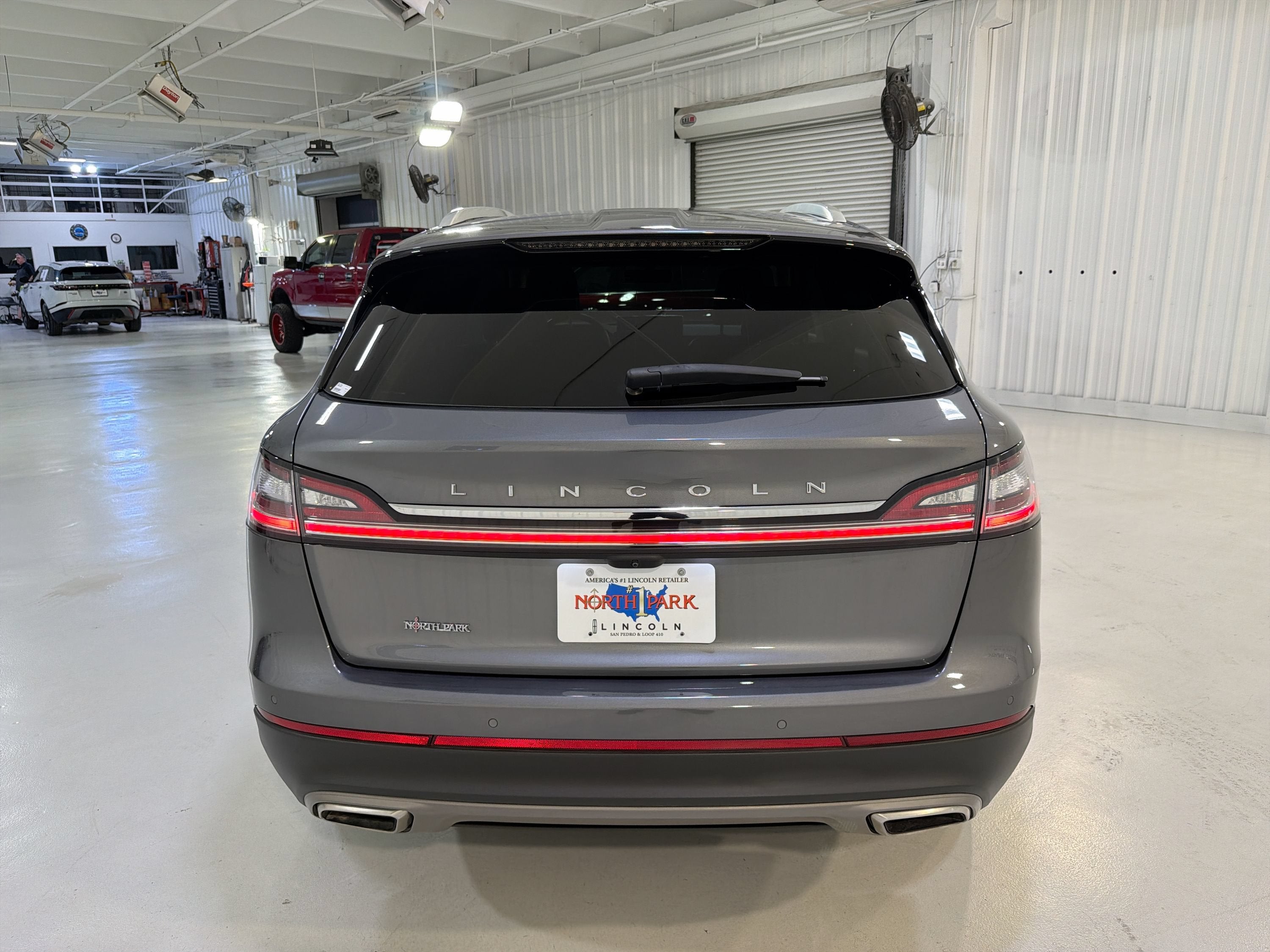 2023 Lincoln Nautilus Standard