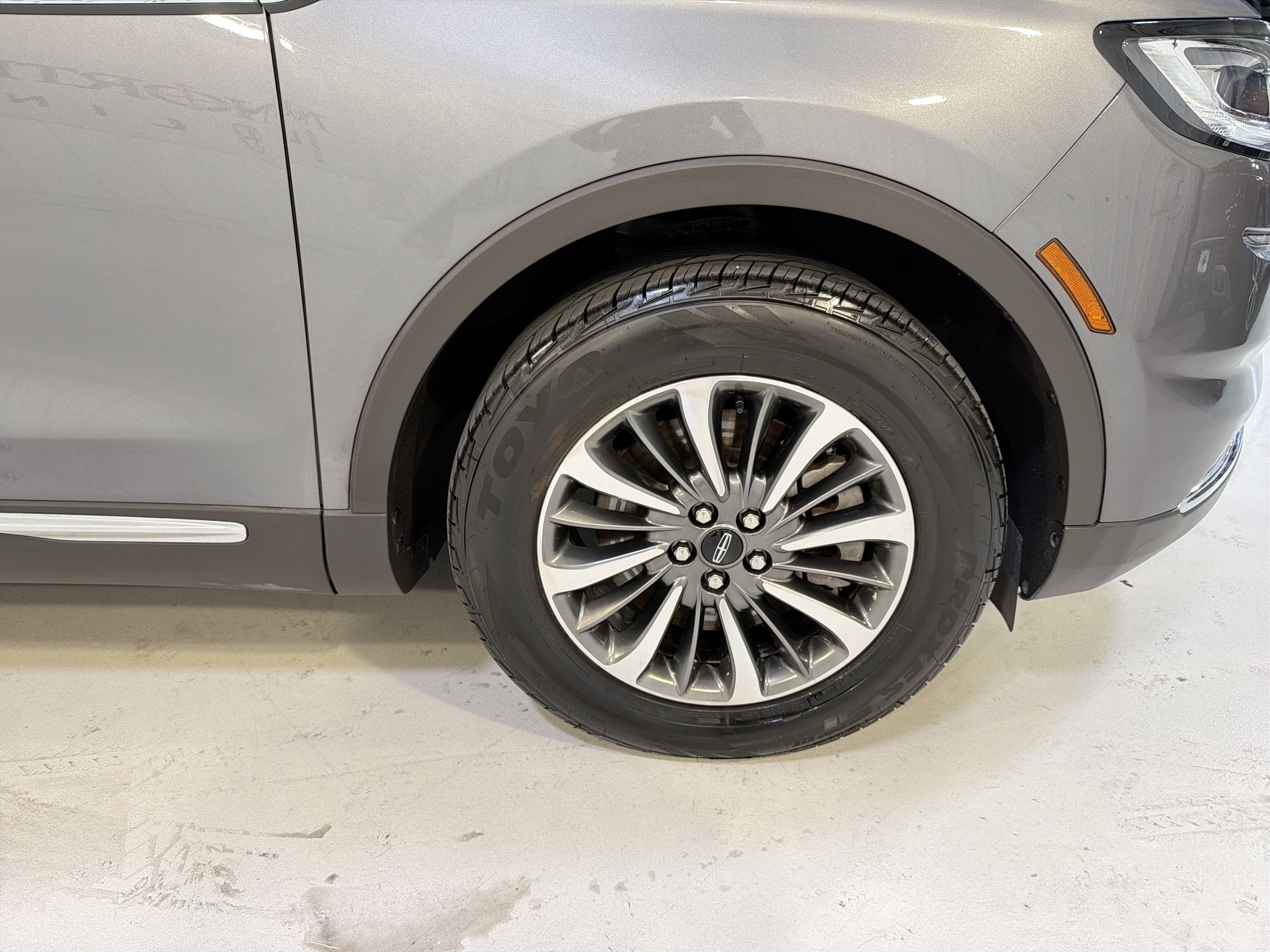 2023 Lincoln Nautilus Standard
