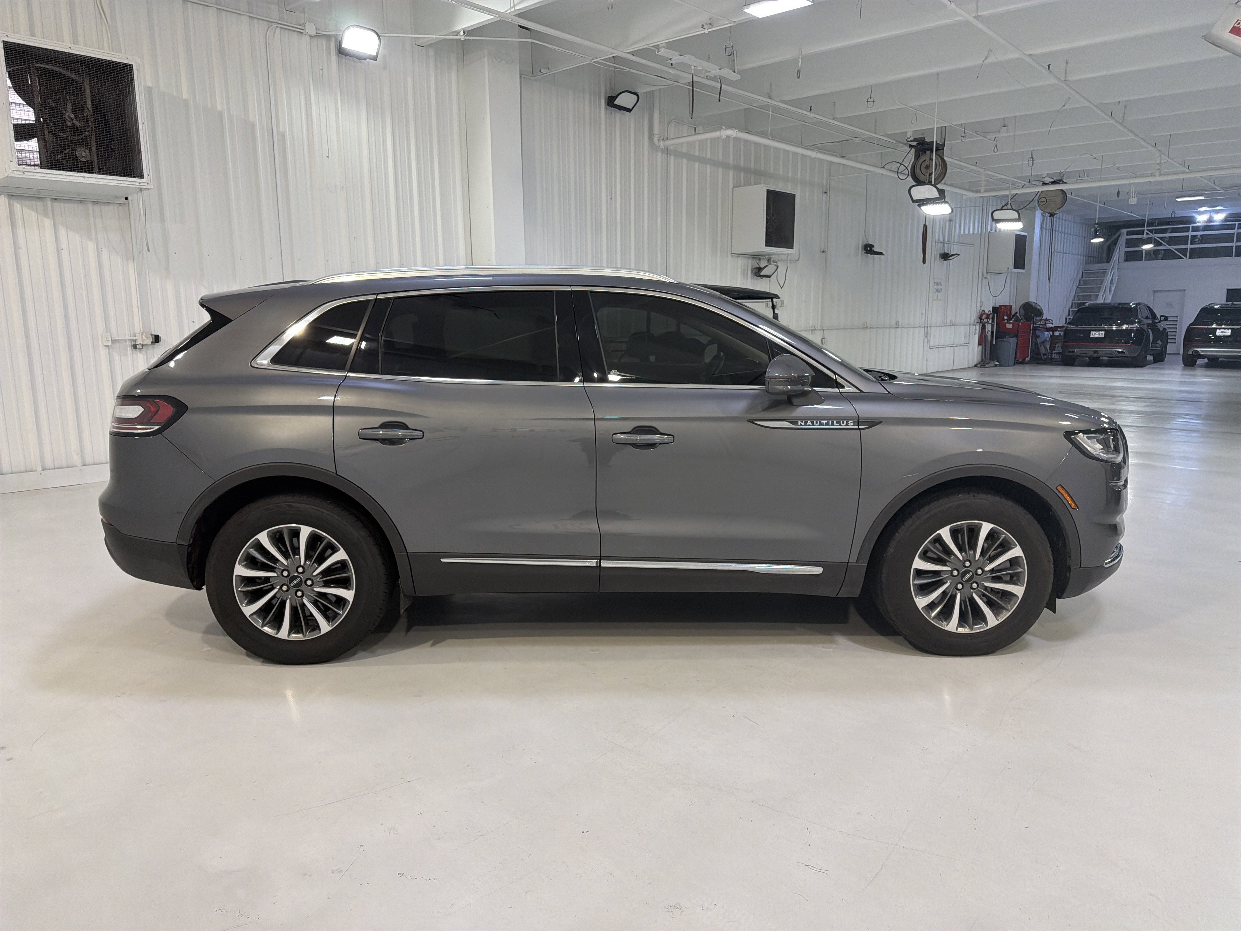 2023 Lincoln Nautilus Standard