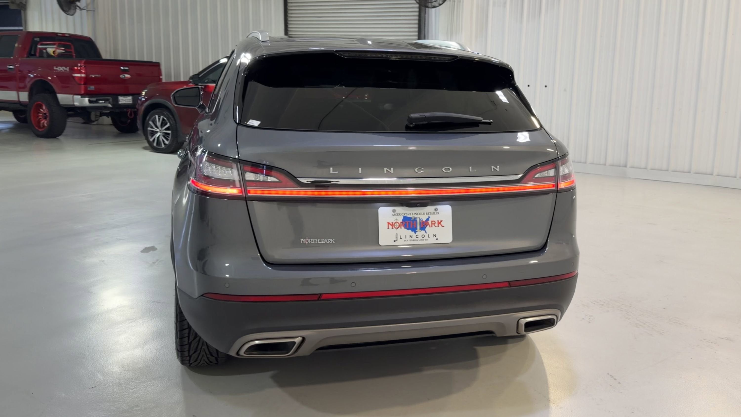 2023 Lincoln Nautilus Standard