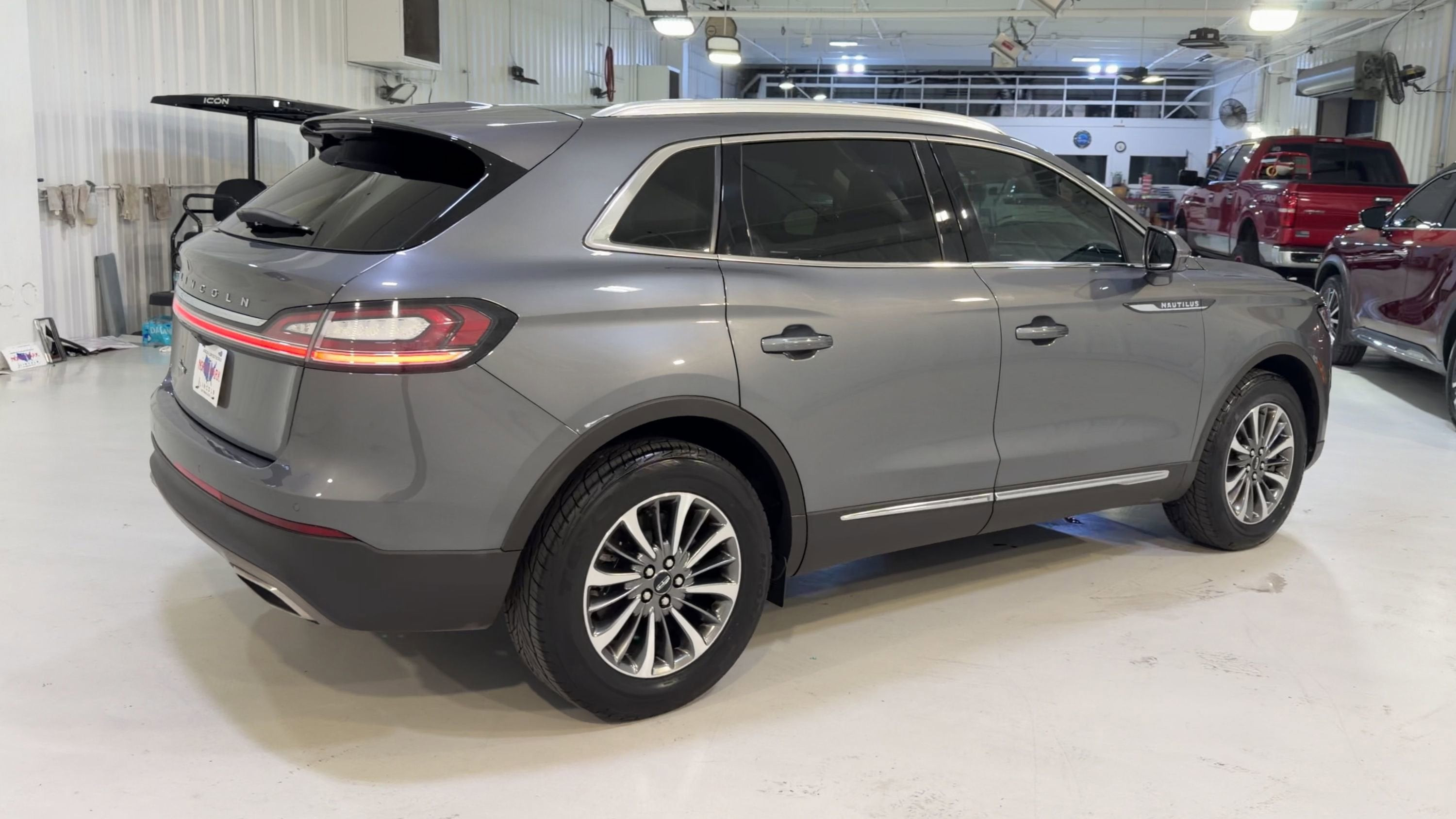 2023 Lincoln Nautilus Standard
